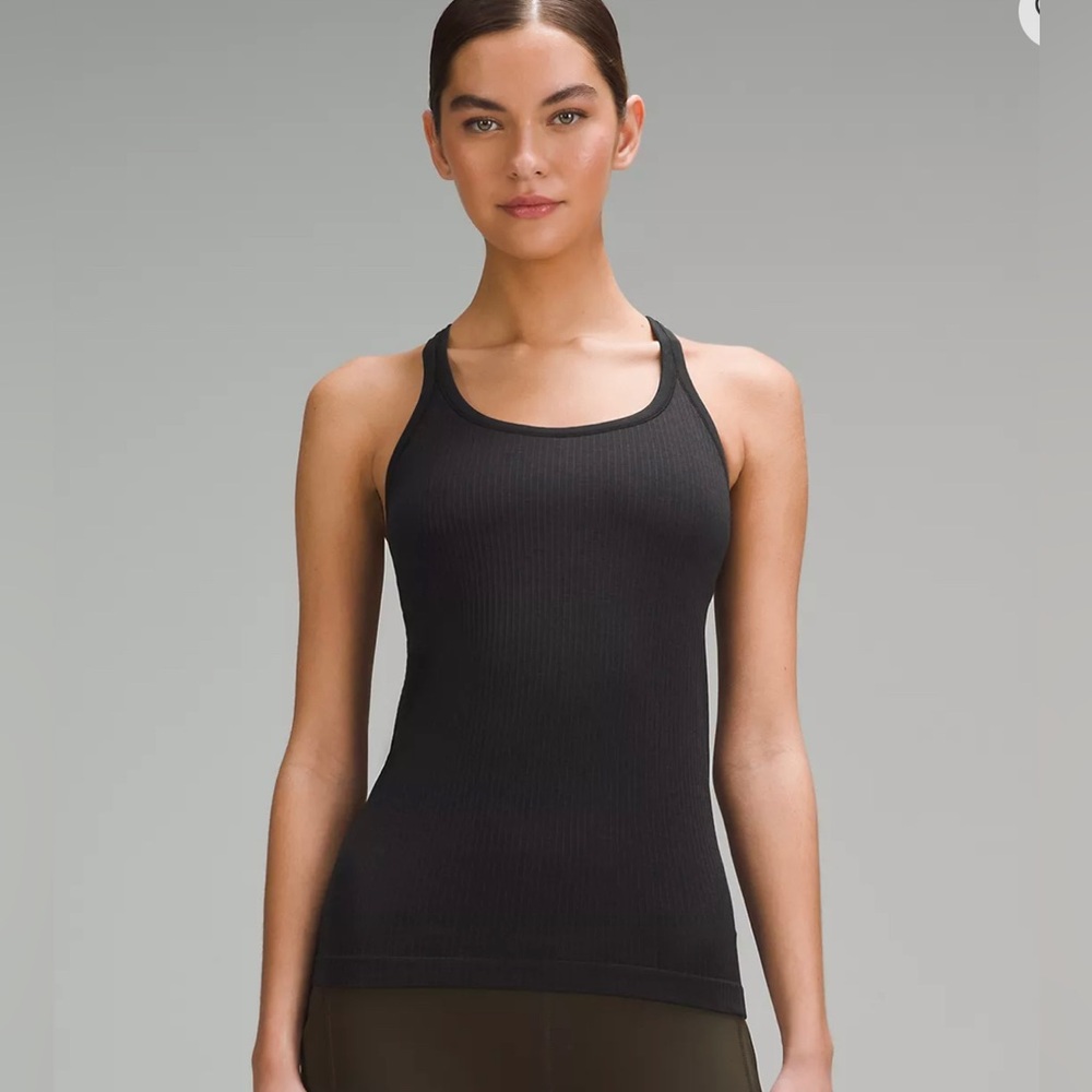 Ebb to Street Tank Top
Light Support, B/C Cup